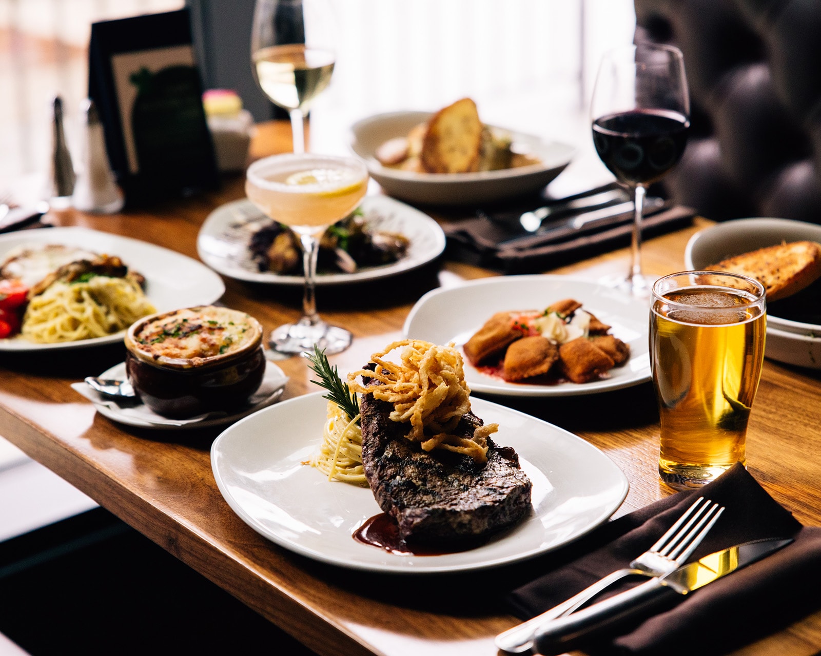 Photo of 13 Coins Restaurant, a American restaurant in Bellevue